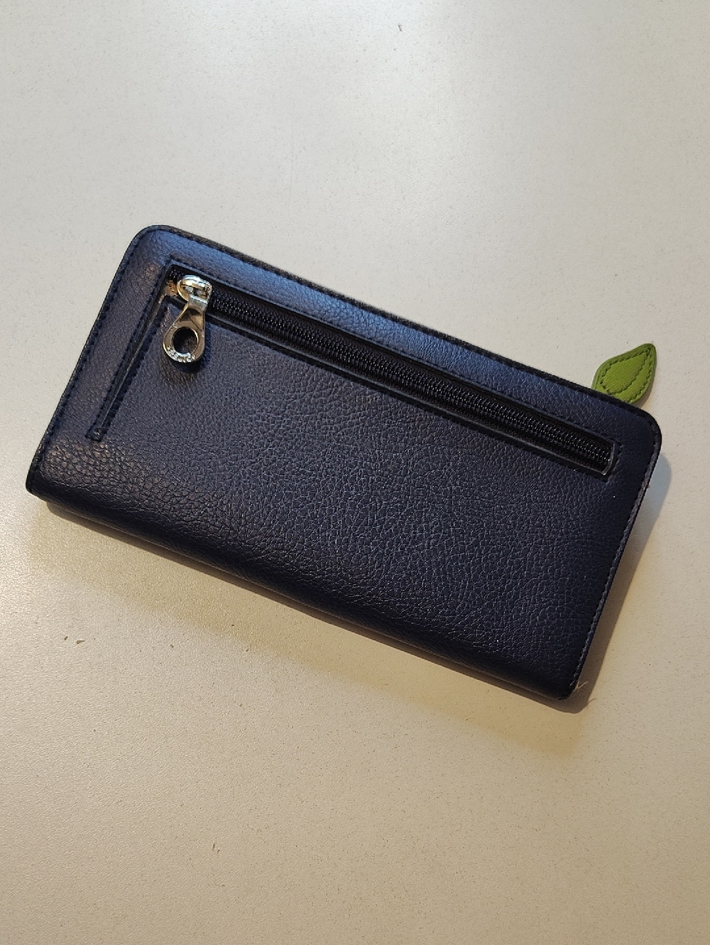 Relic Pop Art Zip Around Wallet - Picture 4 of 7